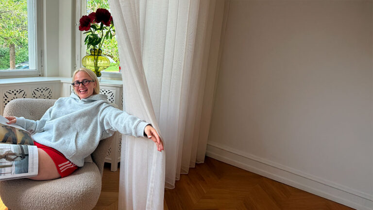 Nye gardiner i stuen og andre rum