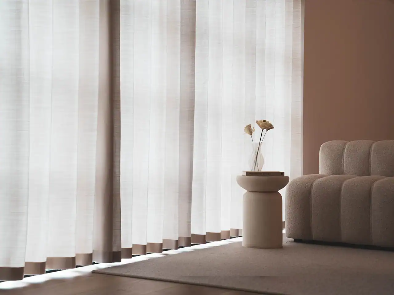 Bestil et gratis besøg af en gardin- eller markiseekspert fra SEGA